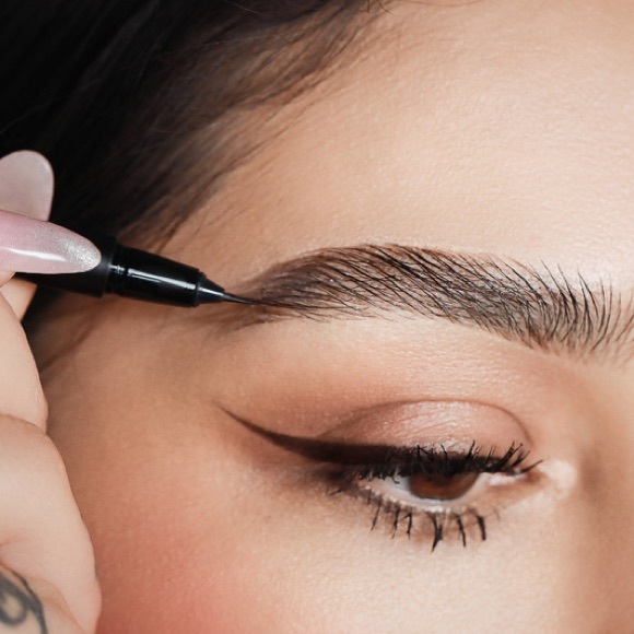 Melt Cosmetics-Perfectionist Brow Pen, Brand new in box! - Picture 2 of 3